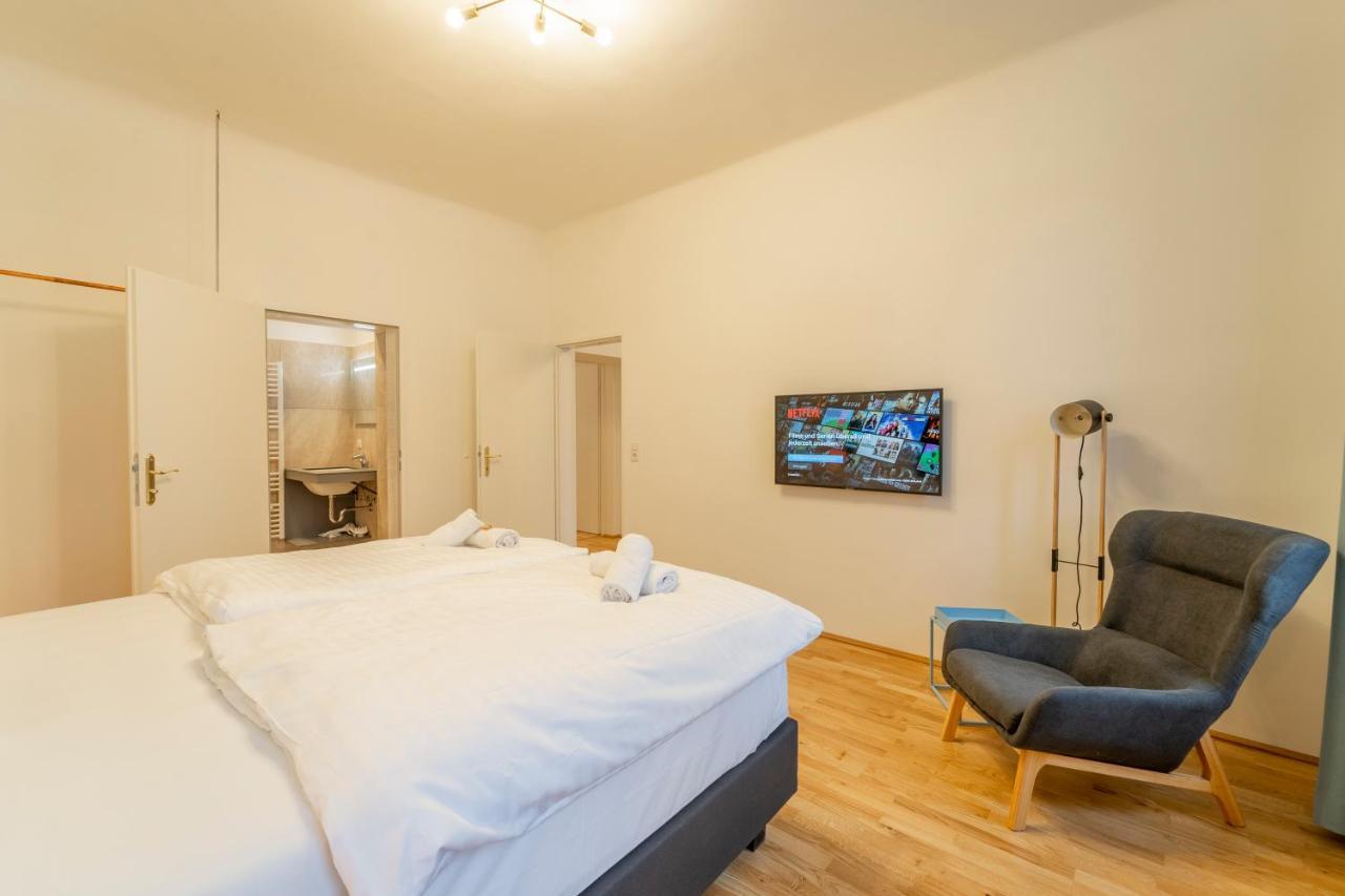 Josef's I Maxi I Near Uno, Vic Appartement *